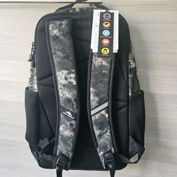 High Sierra Swoop SG Backpack 17" Laptop Pocket, Camo New w/tags - Picture 3 of 16